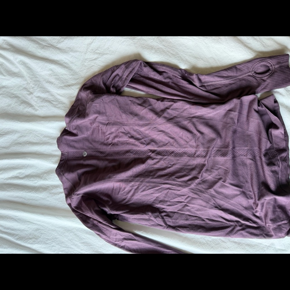 Lululemon shirt